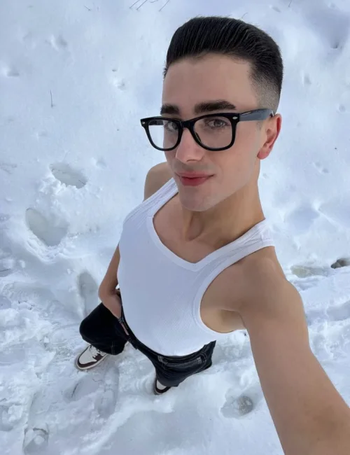 Ivan photo 19, european, curvy, black hair, 170 cm, 77 kg, Hong Kong