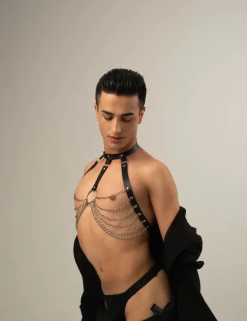 Ivan photo 4, european, curvy, black hair, 170 cm, 77 kg, Hong Kong