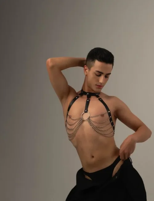 Ivan photo 9, european, curvy, black hair, 170 cm, 77 kg, Hong Kong