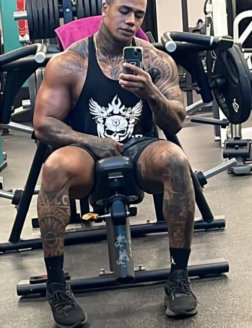 Galvao photo 10, asian, busty, black hair, 180 cm, 95 kg, Hong Kong