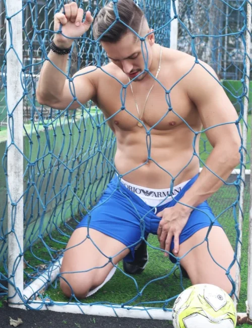 Gustavo photo 21, european, curvy, blonde hair, 183 cm, 90 kg, Hong Kong