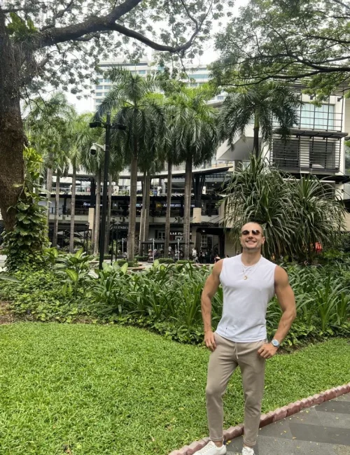 Gustavo photo 4, european, curvy, blonde hair, 183 cm, 90 kg, Hong Kong