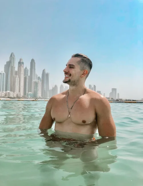 Gustavo photo 40, european, curvy, blonde hair, 183 cm, 90 kg, Hong Kong