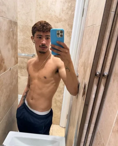 Benicio photo 1, asian, athletic, brunette, 175 cm, 65 kg, Hong Kong