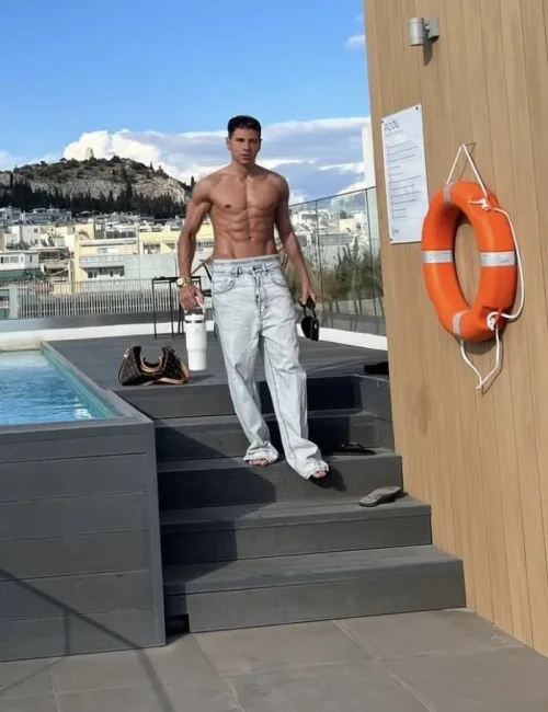 Bruno photo 9, asian, average, brunette, 178 cm, 79 kg, Hong Kong