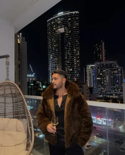 Emre photo 1, asian, curvy, black hair, 178 cm, 81 kg, Hong Kong