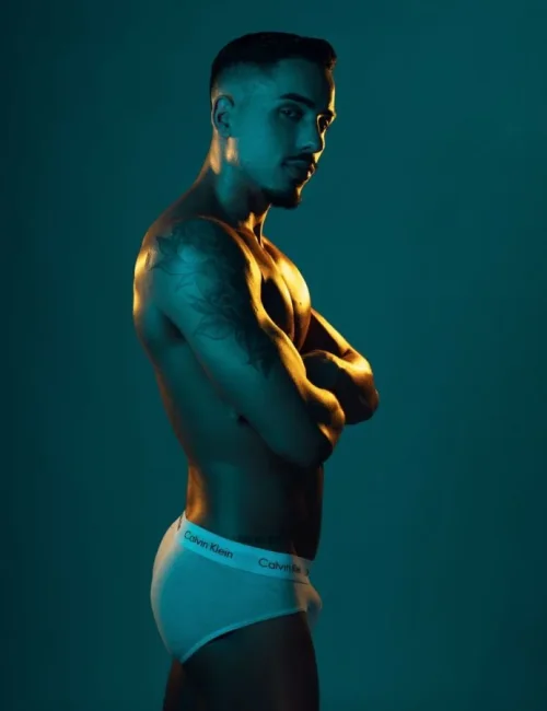 Vitor photo 12, european, average, black hair, 188 cm, 83 kg, Hong Kong