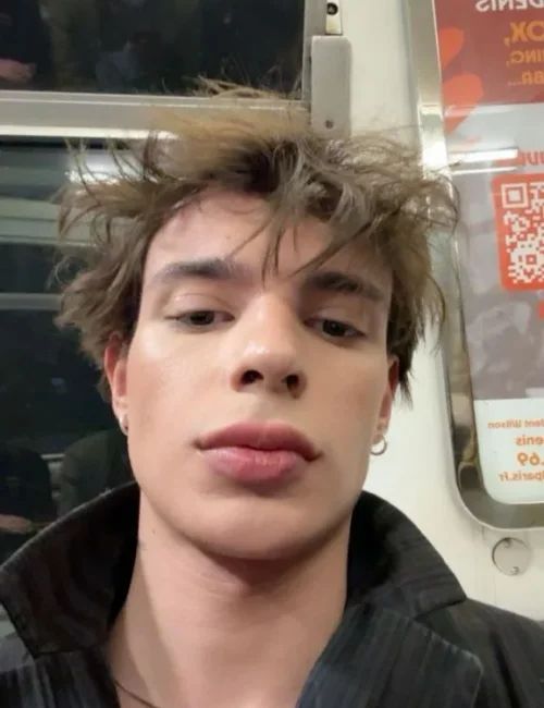 Gabriel photo 8, european, slim, brunette, 178 cm, 52 kg, Hong Kong