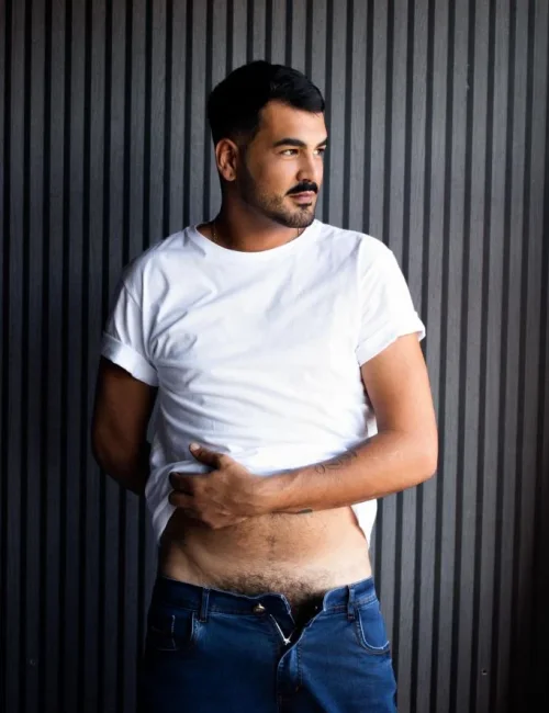 Vensky photo 3, european, average, black hair, 195 cm, 95 kg, Hong Kong