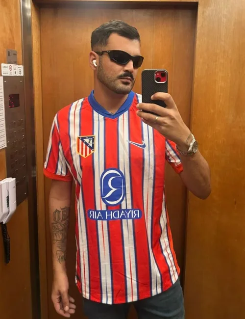 Vensky photo 5, european, average, black hair, 195 cm, 95 kg, Hong Kong