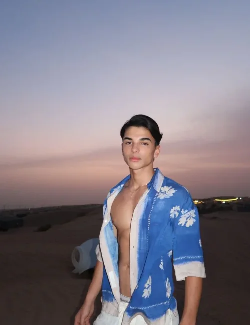 Byron photo 13, asian, athletic, black hair, 173 cm, 65 kg, Hong Kong