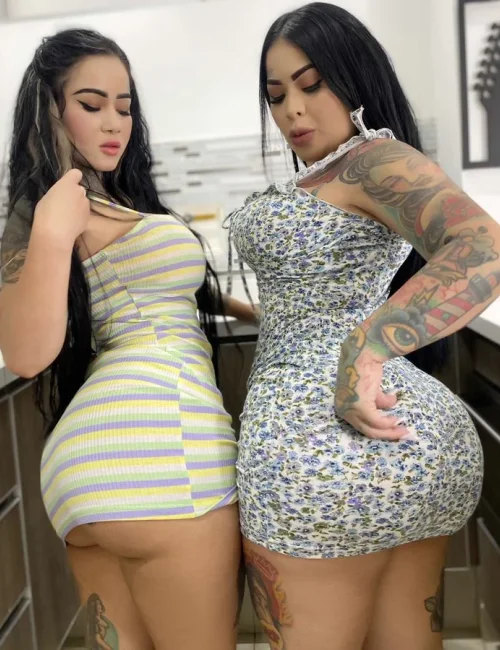 Naya and Una photo 1, asian, athletic, brunette, 147 cm, 47 kg, Large bust, Hong Kong