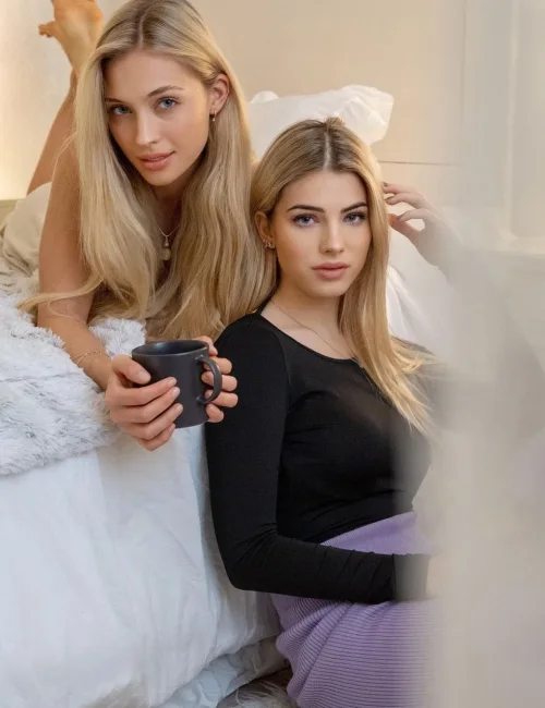 Trudy and Carmela photo 1, european, athletic, blonde hair, 170 cm, 54 kg, Medium bust, Hong Kong