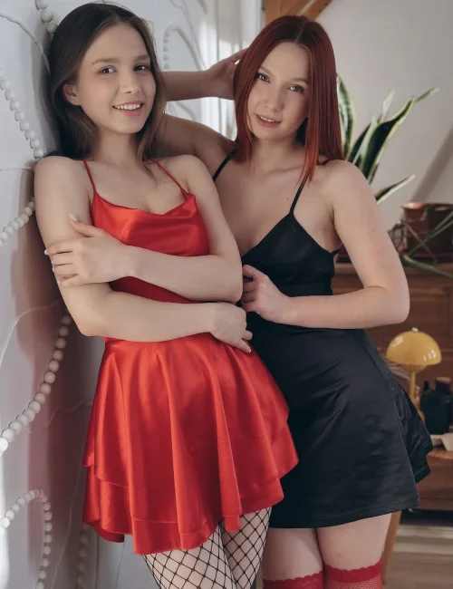 Sasha and Masha photo 6, european, athletic, brunette, 170 cm, 55 kg, Medium bust, Hong Kong
