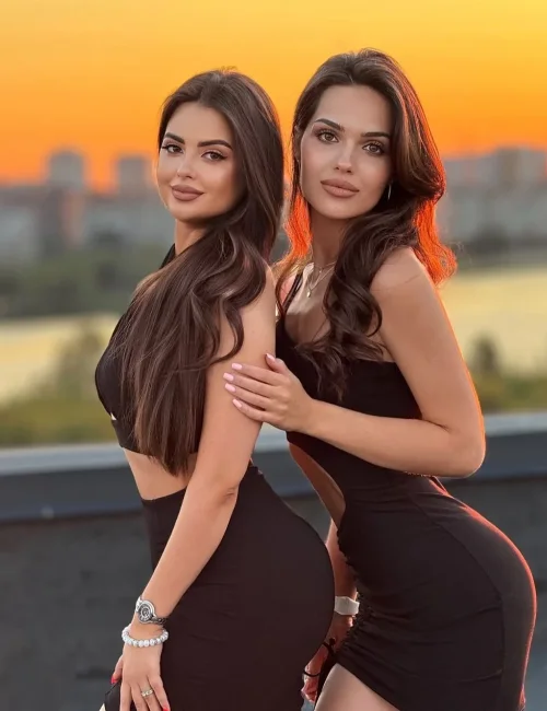 Elya and Brandi photo 1, european, athletic, brunette, 169 cm, 53 kg, Medium bust, Hong Kong