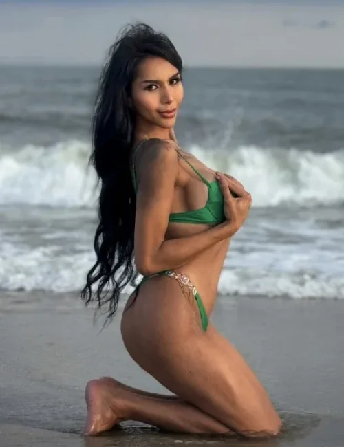 Sandy Lina photo 23, asian, athletic, black hair, 170 cm, 56 kg, Medium bust, Hong Kong