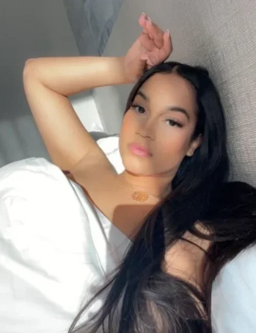 Fabiana photo 4, asian, average, black hair, 167 cm, 68 kg, Large bust, Hong Kong