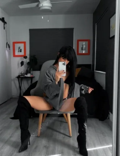 Tomoko photo 29, asian, athletic, black hair, 164 cm, 56 kg, Small bust, Hong Kong