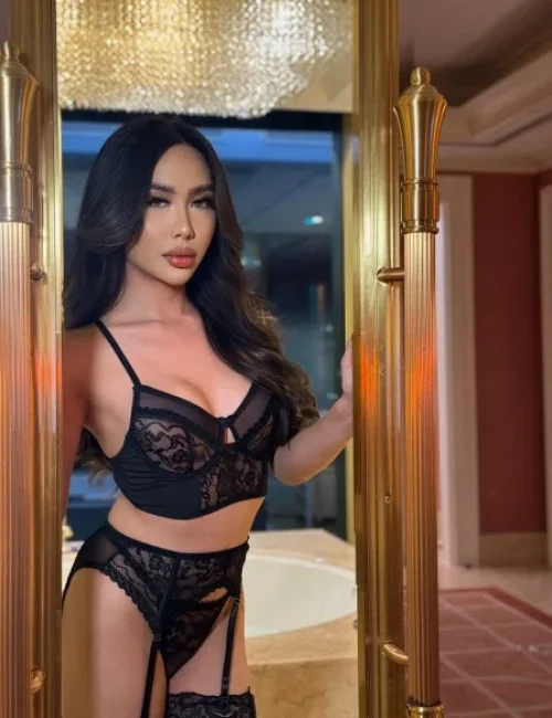 Missy Lina photo 21, asian, athletic, black hair, 170 cm, 56 kg, Small bust, Hong Kong