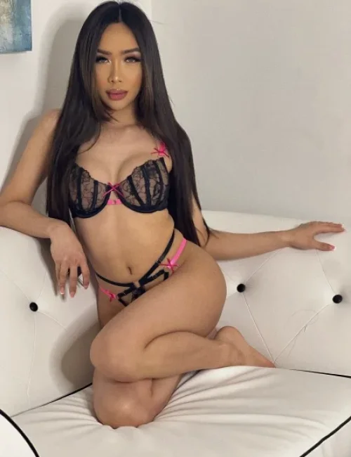 Missy Lina photo 38, asian, athletic, black hair, 170 cm, 56 kg, Small bust, Hong Kong