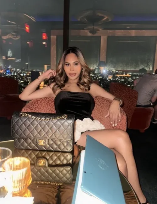 Amber Nora photo 26, asian, curvy, brunette, 158 cm, 63 kg, Medium bust, Hong Kong