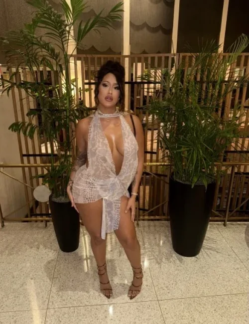 Jordana photo 22, asian, average, black hair, 176 cm, 70 kg, Large bust, Hong Kong