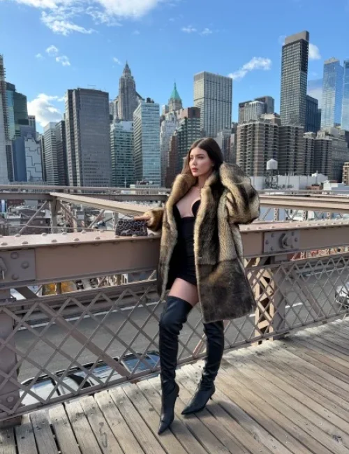 Valeria Lina photo 6, asian, athletic, brunette, 170 cm, 63 kg, Medium bust, Hong Kong