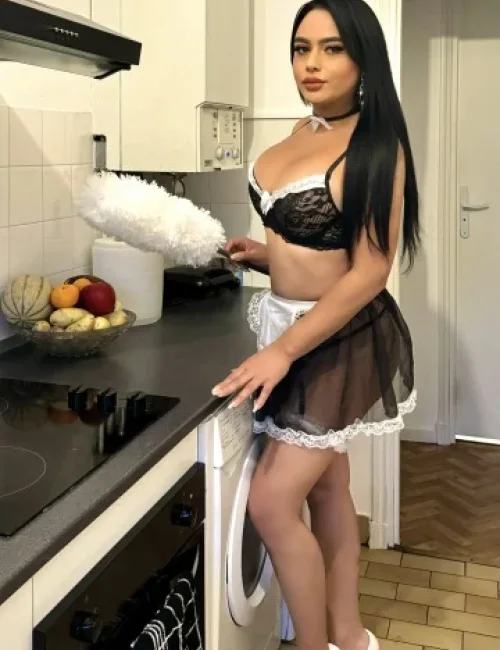 Amelia Mira photo 24, ebony, athletic, black hair, 174 cm, 61 kg, Large bust, Hong Kong