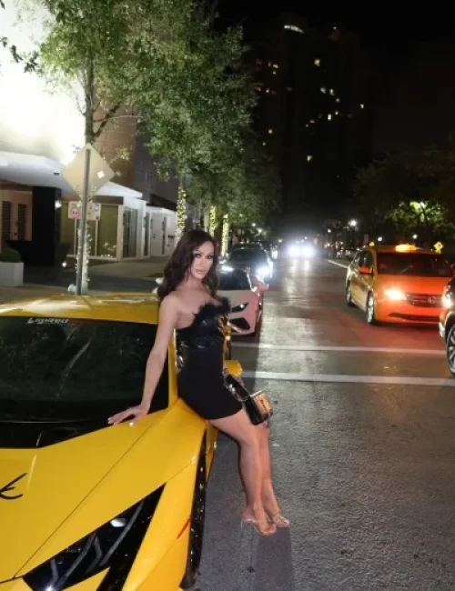 Akira photo 15, asian, athletic, brunette, 170 cm, 61 kg, Small bust, Hong Kong