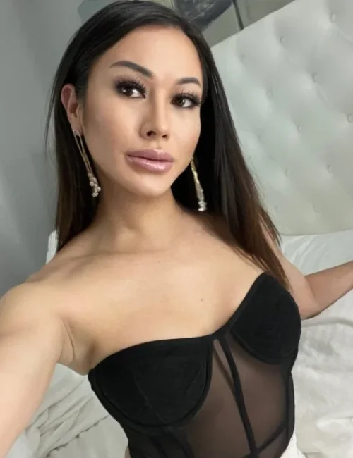 Akira photo 19, asian, athletic, brunette, 170 cm, 61 kg, Small bust, Hong Kong