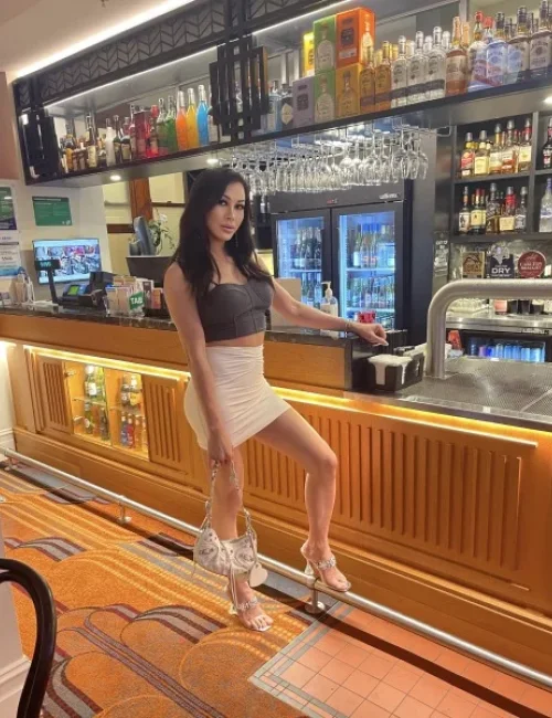 Akira photo 24, asian, athletic, brunette, 170 cm, 61 kg, Small bust, Hong Kong