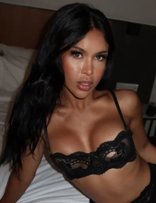 Petra Lina photo 5, european, average, black hair, 155 cm, 56 kg, Medium bust, Hong Kong