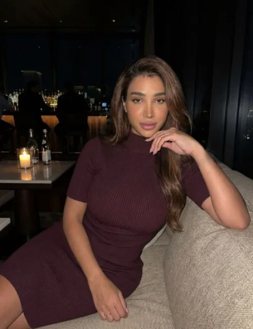 Maya Nora photo 14, asian, curvy, brunette, 152 cm, 58 kg, Large bust, Hong Kong