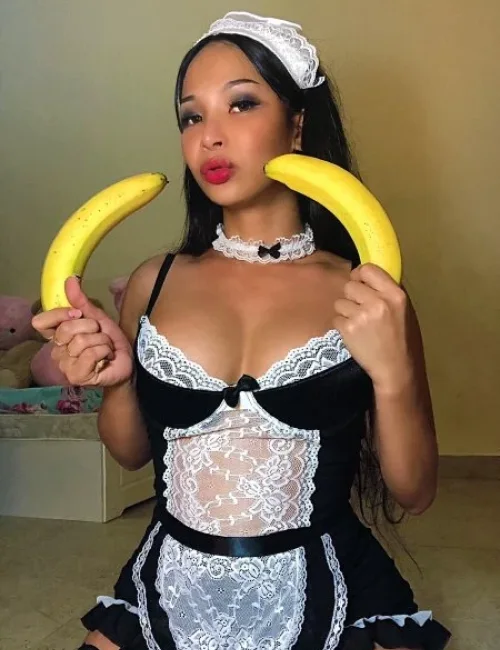 Salma photo 54, asian, petite, brunette, 152 cm, 45 kg, Medium bust, Hong Kong