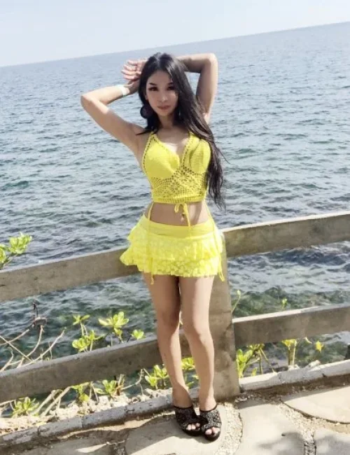 Salma photo 62, asian, petite, brunette, 152 cm, 45 kg, Medium bust, Hong Kong