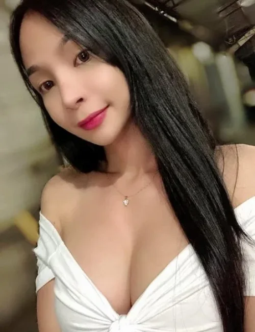 Salma photo 7, asian, petite, brunette, 152 cm, 45 kg, Medium bust, Hong Kong