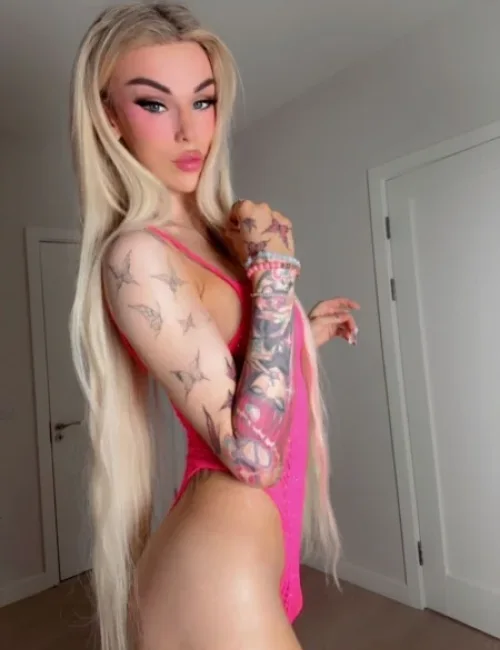 Arabella photo 9, european, athletic, blonde hair, 164 cm, 56 kg, Medium bust, Hong Kong