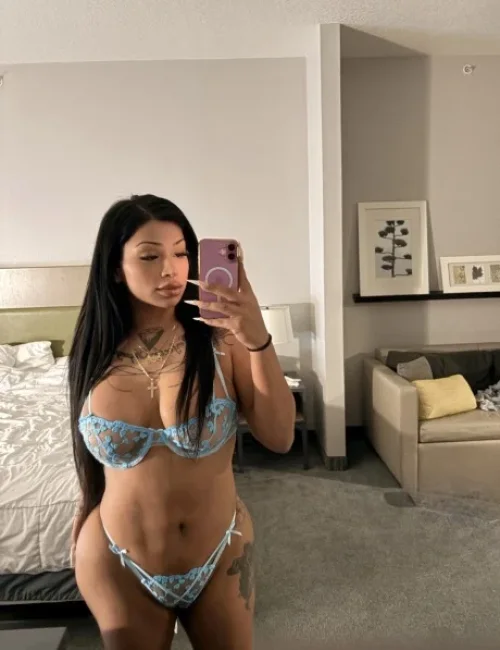 Bella Elle photo 12, ebony, average, black hair, 170 cm, 72 kg, Large bust, Hong Kong