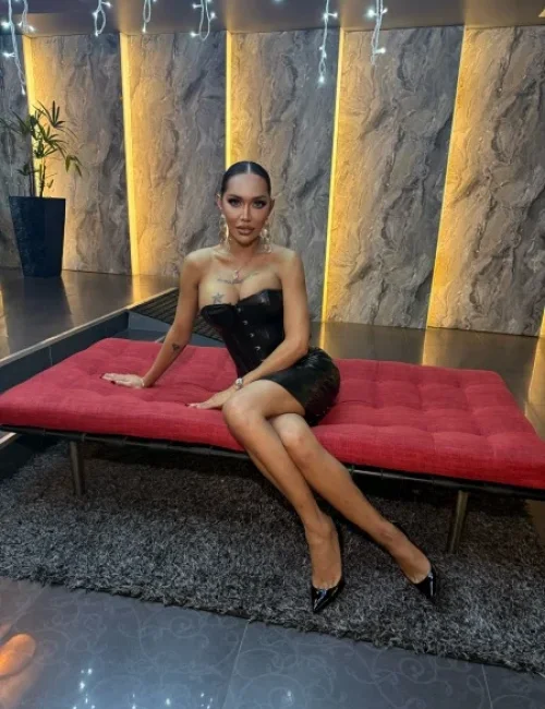 Clara Mira photo 27, asian, athletic, brunette, 167 cm, 61 kg, Extra Large bust, Hong Kong