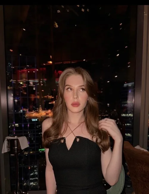 Kseniya photo 13, european, slim, brunette, 178 cm, 58 kg, Medium bust, Hong Kong