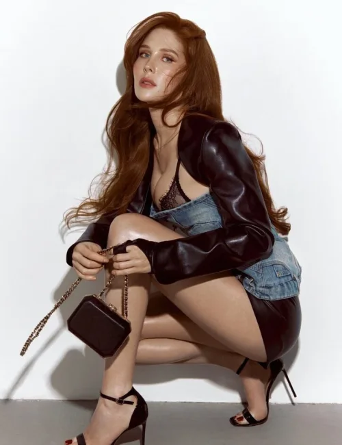Kseniya photo 17, european, slim, brunette, 178 cm, 58 kg, Medium bust, Hong Kong