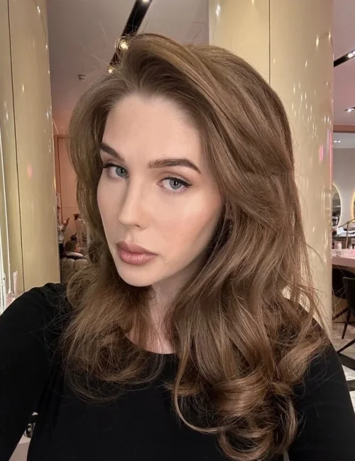 Kseniya photo 5, european, slim, brunette, 178 cm, 58 kg, Medium bust, Hong Kong