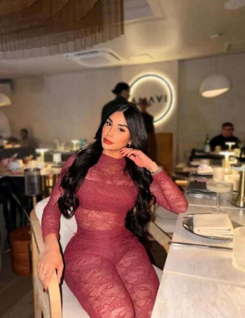 Camila Nora photo 11, asian, curvy, black hair, 158 cm, 72 kg, Small bust, Hong Kong