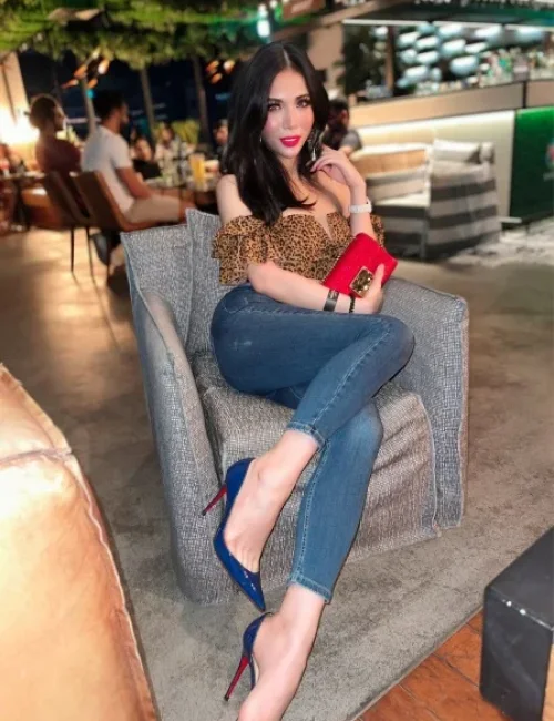 Sheena photo 25, asian, average, brunette, 167 cm, 63 kg, Medium bust, Hong Kong