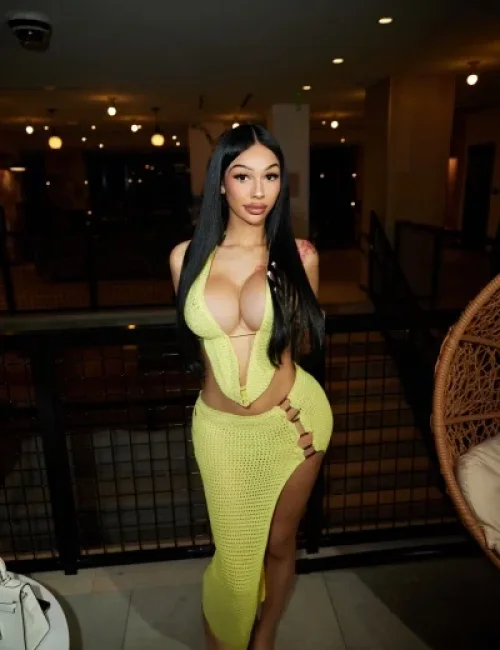 Jasmine photo 8, european, average, black hair, 167 cm, 63 kg, Large bust, Hong Kong