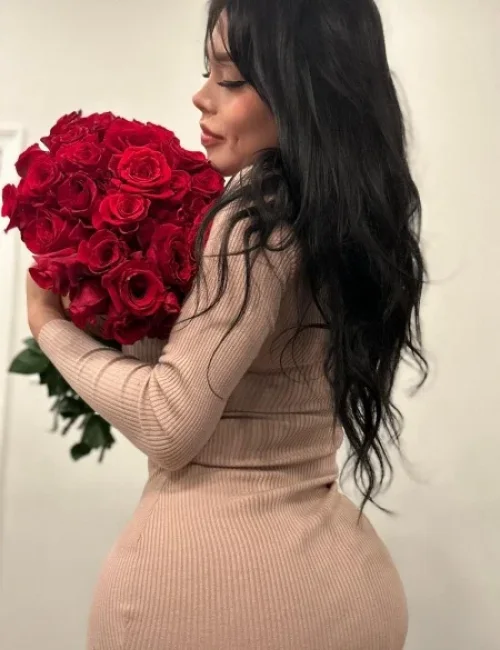 Sofia Mira photo 7, ebony, curvy, black hair, 167 cm, 70 kg, Large bust, Hong Kong