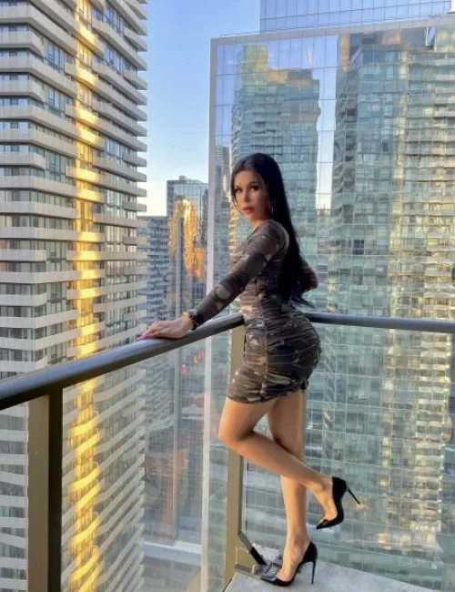 Anastasia photo 44, european, curvy, black hair, 167 cm, 72 kg, Medium bust, Hong Kong