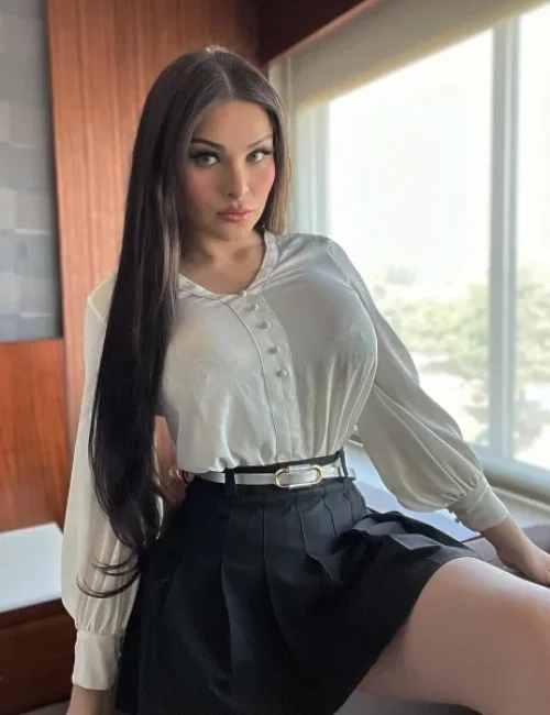 Bonita photo 14, ebony, average, brunette, 176 cm, 70 kg, Large bust, Hong Kong