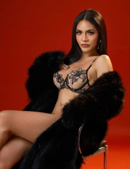 Katharzyna photo 2, asian, athletic, black hair, 164 cm, 58 kg, Medium bust, Hong Kong