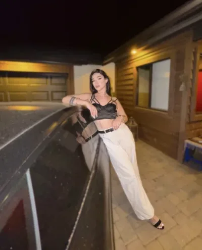 Casey photo 1, european, athletic, black hair, 178 cm, 61 kg, Small bust, Hong Kong